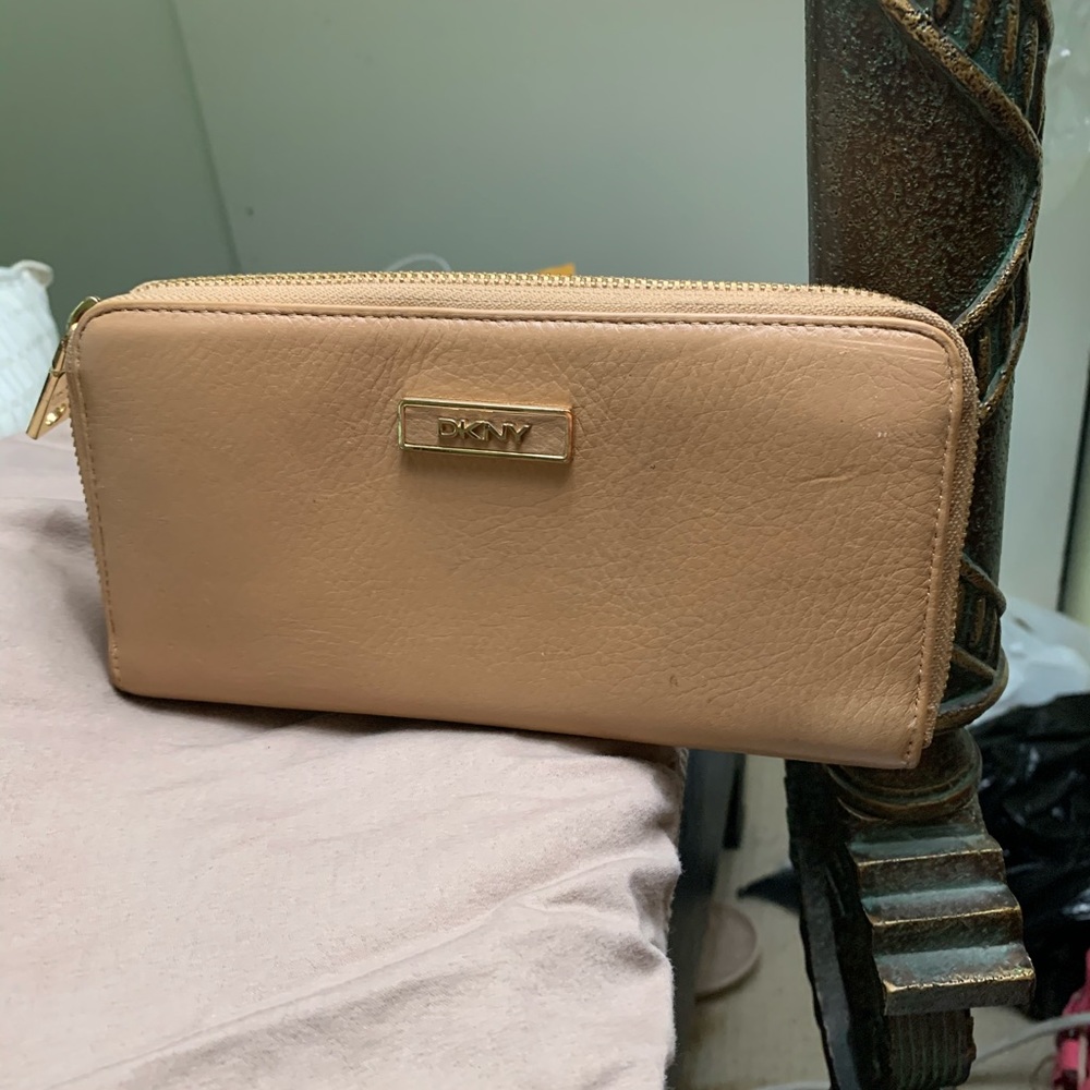 Large DKNY leather wallet